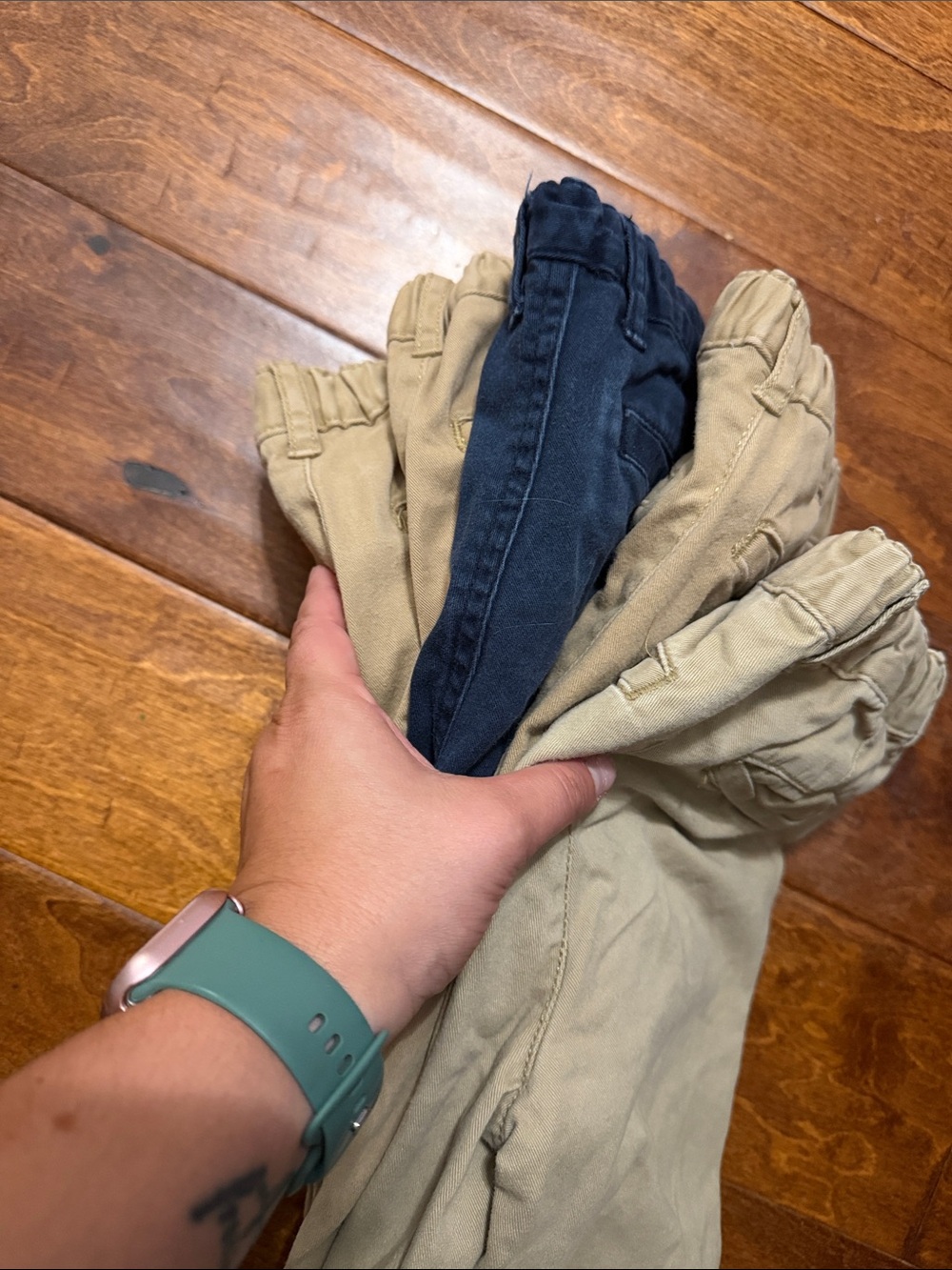5 pack Kids uniforms 4t- Khaki & Navy- unisex
